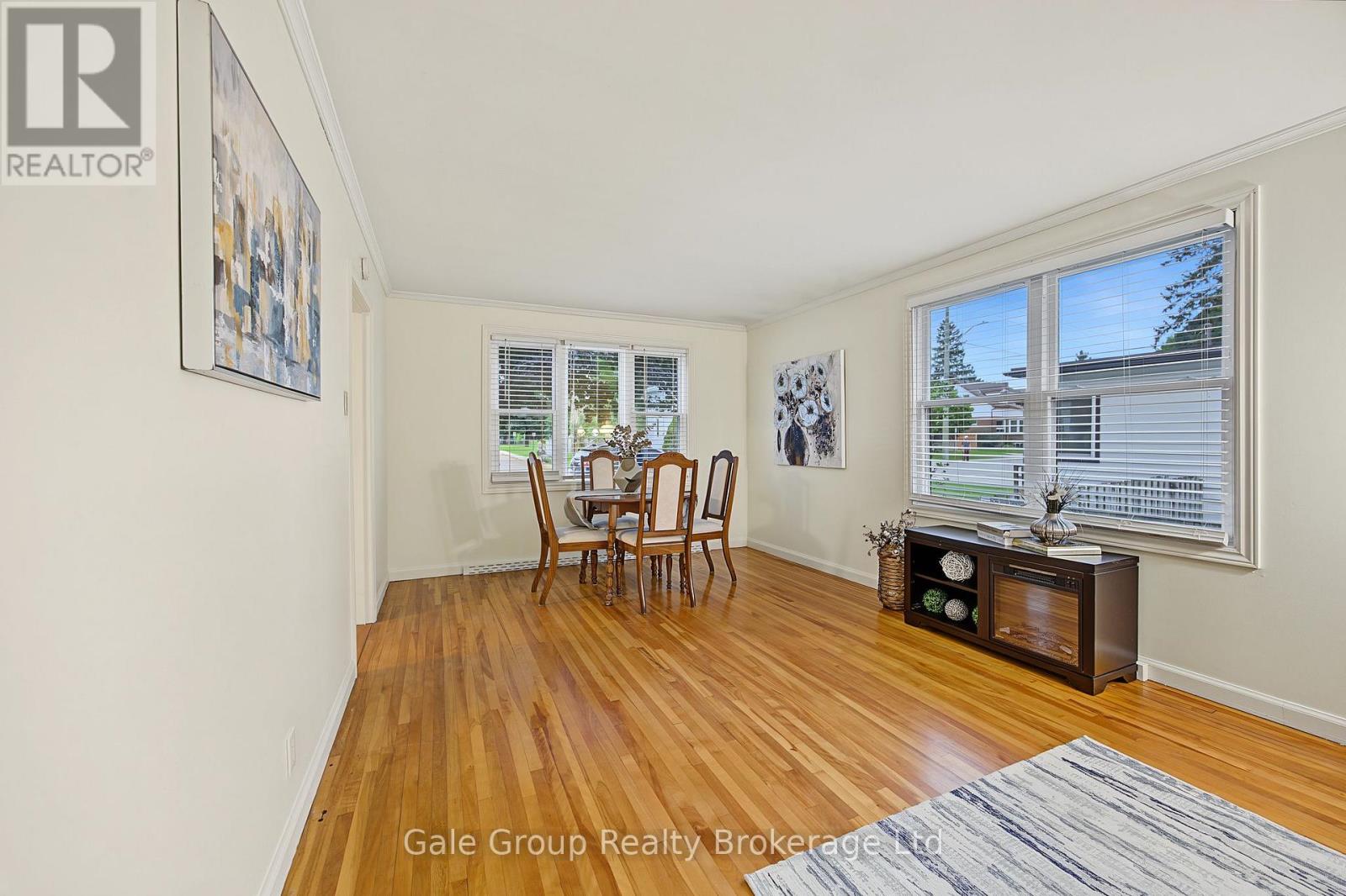 36 EAST PARK DRIVE - 10
