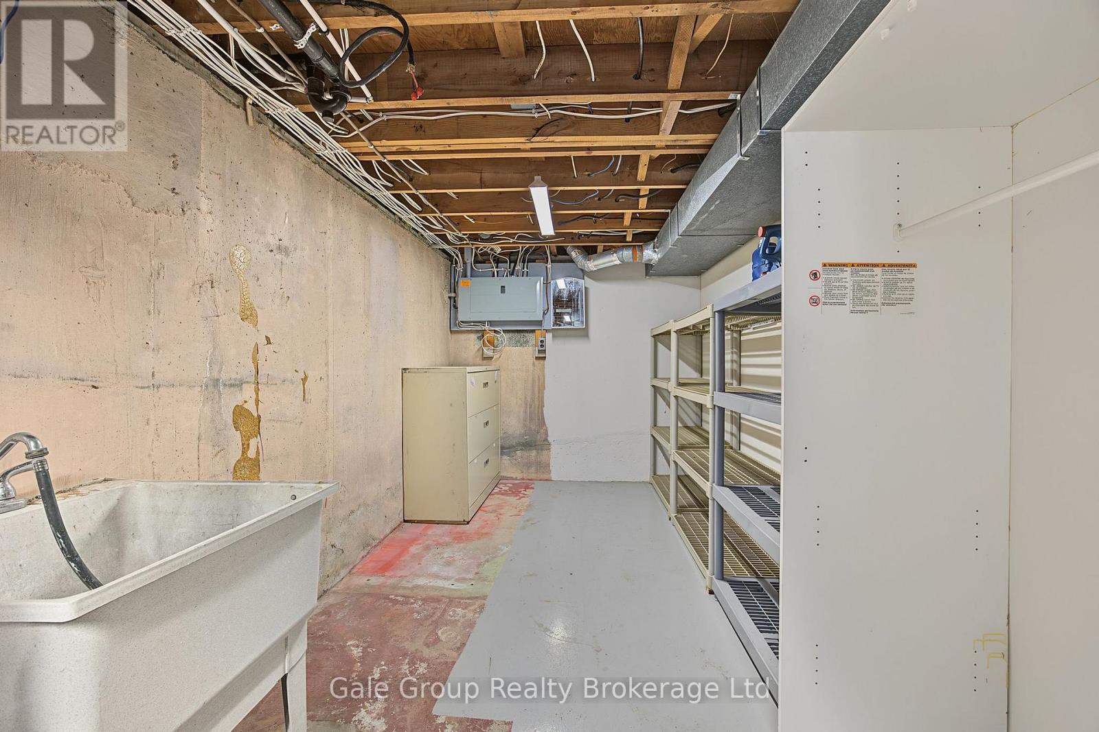 36 EAST PARK DRIVE - 22