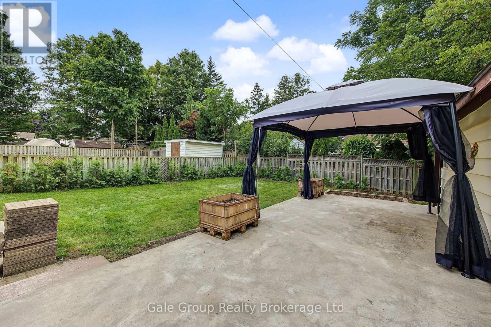 36 EAST PARK DRIVE - 26