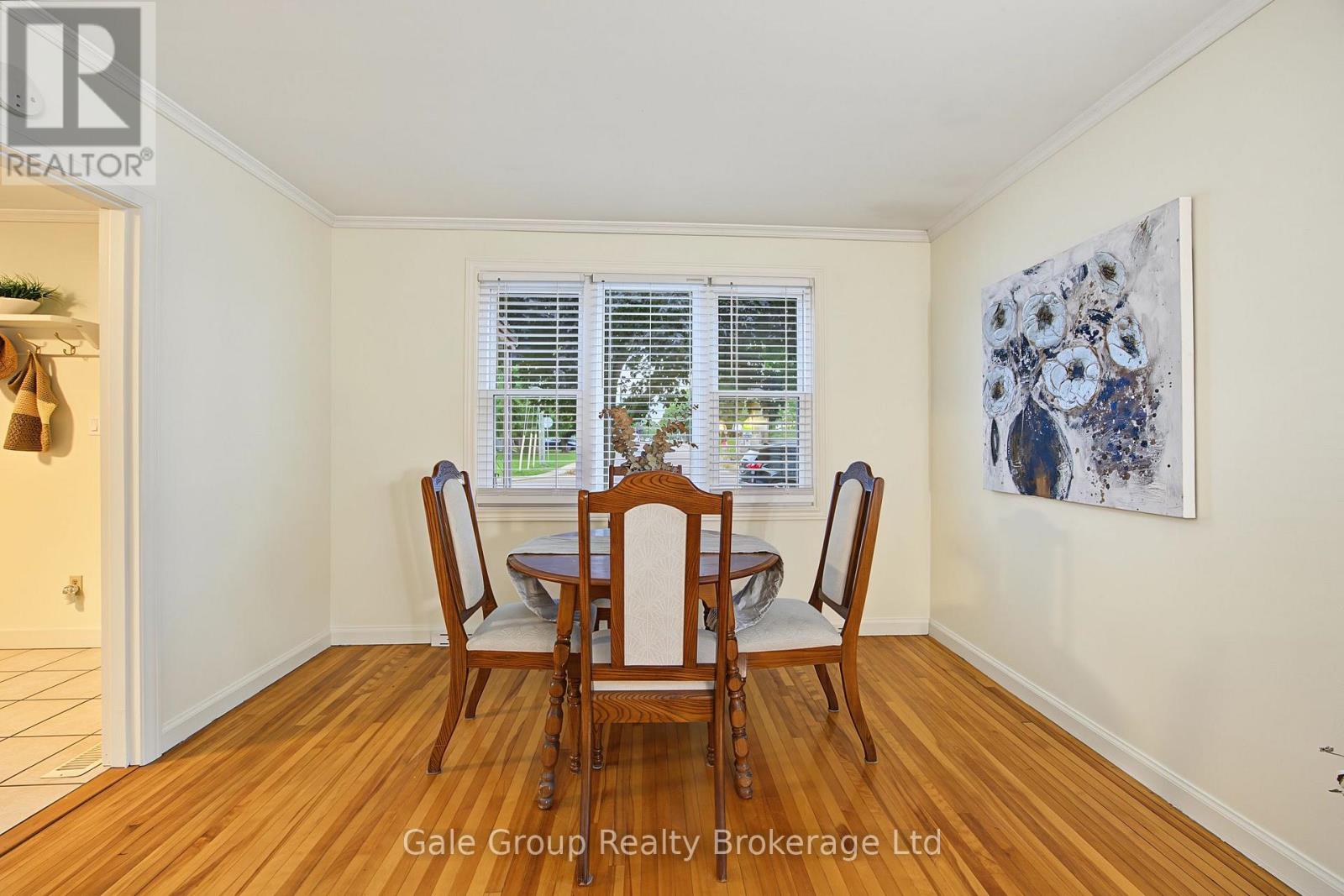 36 EAST PARK DRIVE - 8