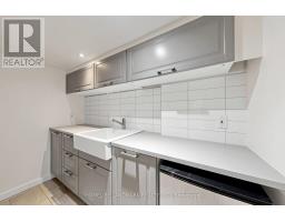190 Lawrence Avenue W, Toronto, ON M5M1A8 Photo 36