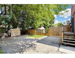 190 Lawrence Avenue W, Toronto, ON M5M1A8 Photo 40