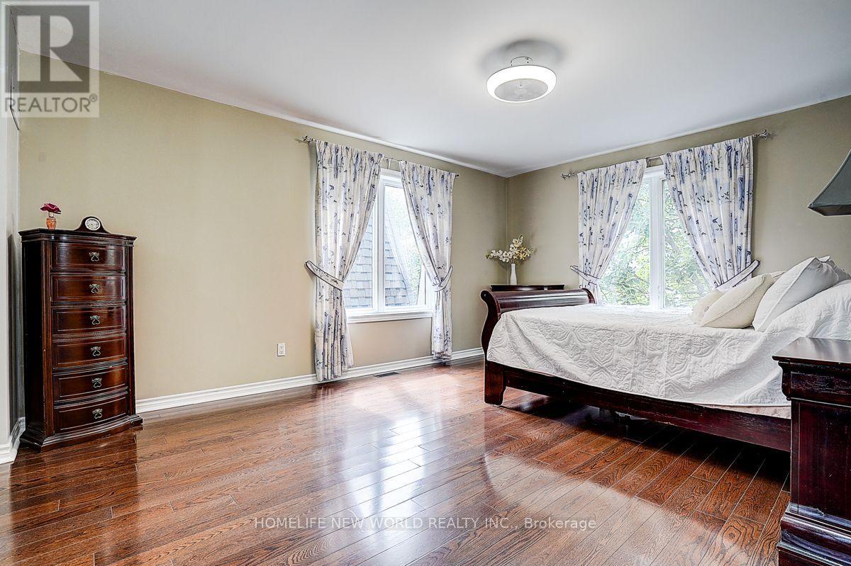 82 DAVID DUNLAP CIRCLE - Image 37