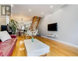 82 David Dunlap Circle, Toronto, ON M3C4C1 Photo 11