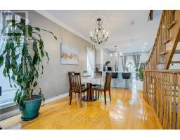 82 David Dunlap Circle, Toronto, ON M3C4C1 Photo 14