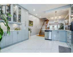 82 David Dunlap Circle, Toronto, ON M3C4C1 Photo 21