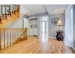 82 David Dunlap Circle, Toronto, ON M3C4C1 Photo 26