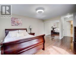82 David Dunlap Circle, Toronto, ON M3C4C1 Photo 38