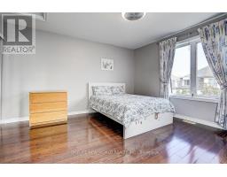 82 David Dunlap Circle, Toronto, ON M3C4C1 Photo 42
