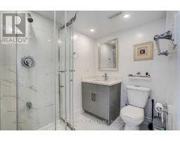 82 David Dunlap Circle, Toronto, ON M3C4C1 Photo 45
