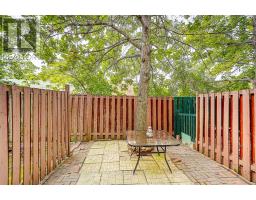 82 David Dunlap Circle, Toronto, ON M3C4C1 Photo 48