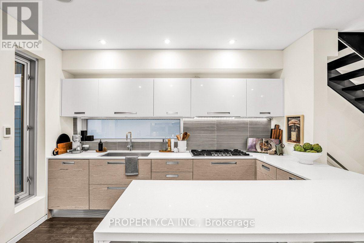 270 EUCLID AVENUE - 8