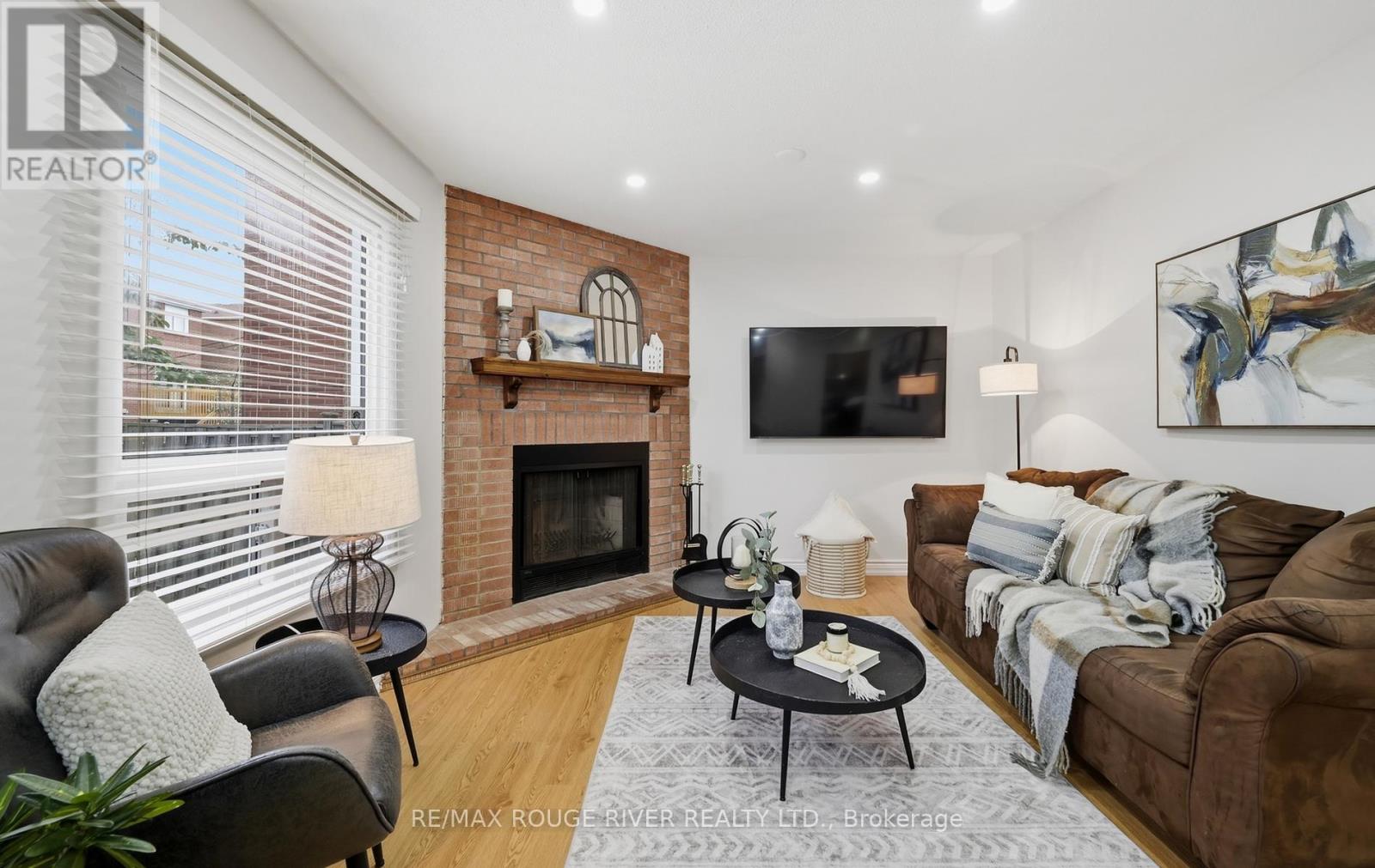 33 RANGELEY DRIVE - 13
