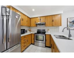 Primary Bedroom - 33 Rangeley Drive, Toronto, ON M1B5C2 Photo 9