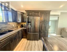130 Bayview Road thumbnail 11