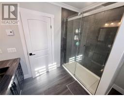 130 Bayview Road thumbnail 30