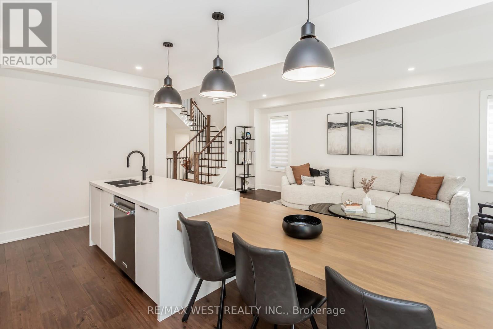 3437 PARK HEIGHTS WAY - Image 17