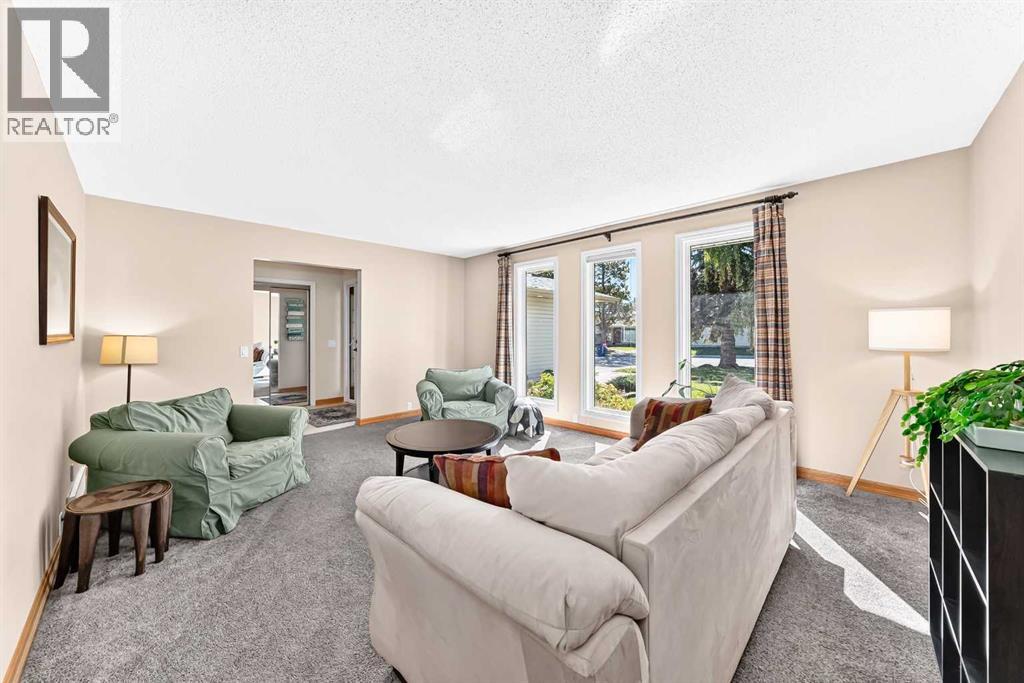 12 Cantrell Bay SW - 12