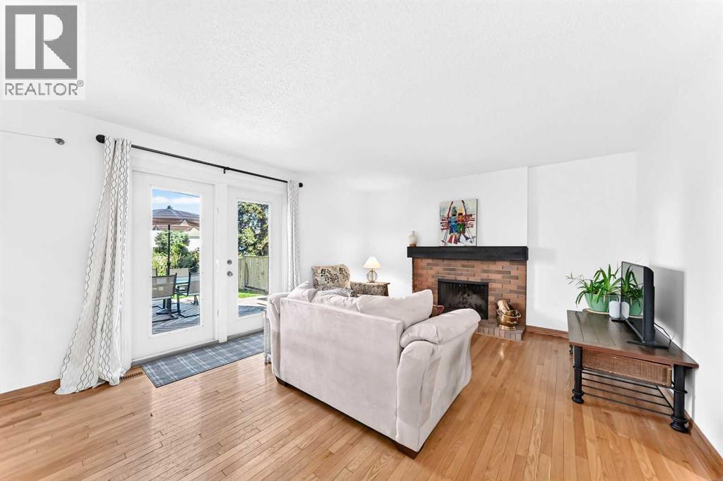 12 Cantrell Bay SW - 13