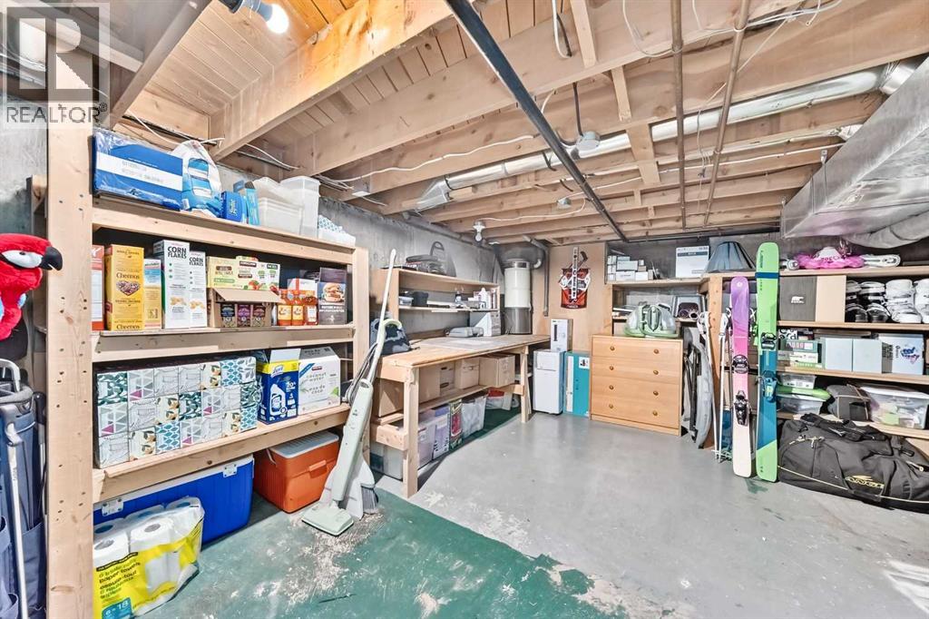 12 Cantrell Bay SW - 33