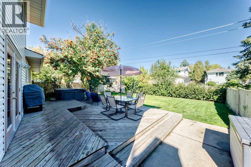 12 Cantrell Bay SW - 34