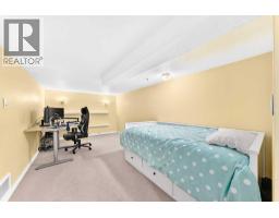 12 Cantrell Bay Sw, Calgary, AB T2W2C2 Photo 30