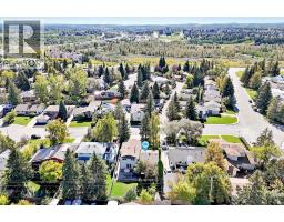 12 Cantrell Bay Sw, Calgary, AB T2W2C2 Photo 45