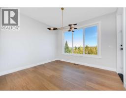 5pc Bathroom - 463 Rivercrest View, Cochrane, AB T4C3C7 Photo 11