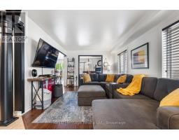Great room - 14 Tabb Avenue, Clarington, ON L1E0B2 Photo 11