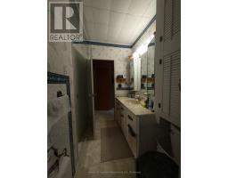 472 County Rd 10 Road W, Prince Edward County, ON K0K2T0 Photo 14