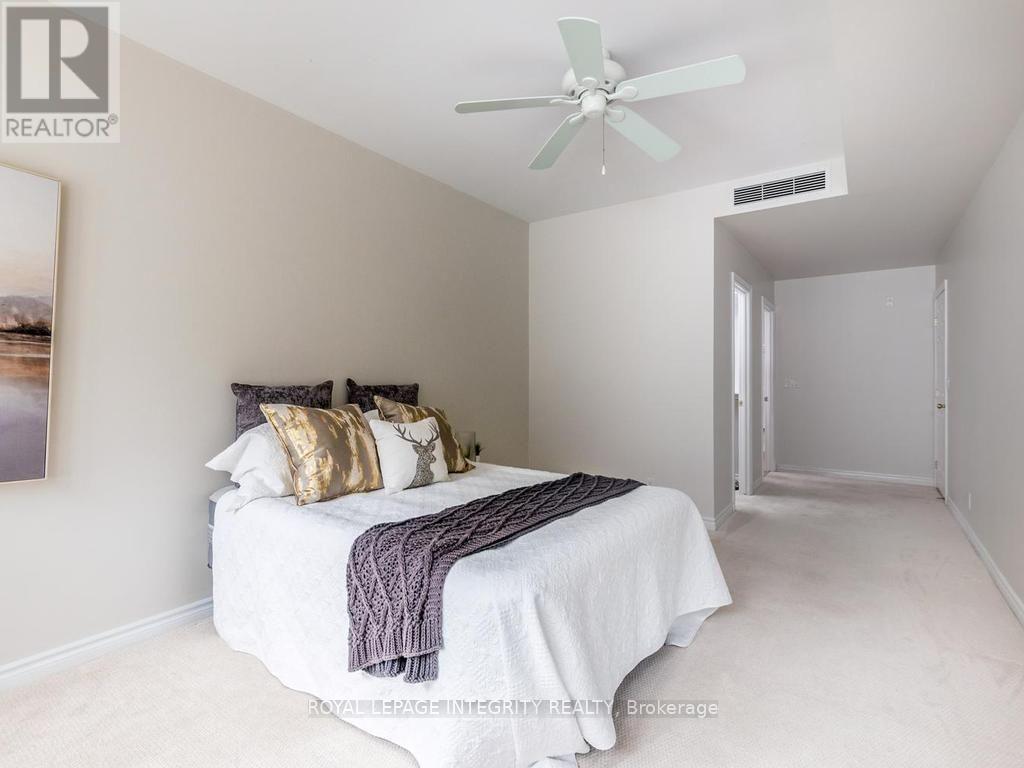2 Bed, 2 Bath House for Sale in Ottawa – 136 DARLINGTON PRIVATE, Ottawa – MLS# X13800806 - Image 21