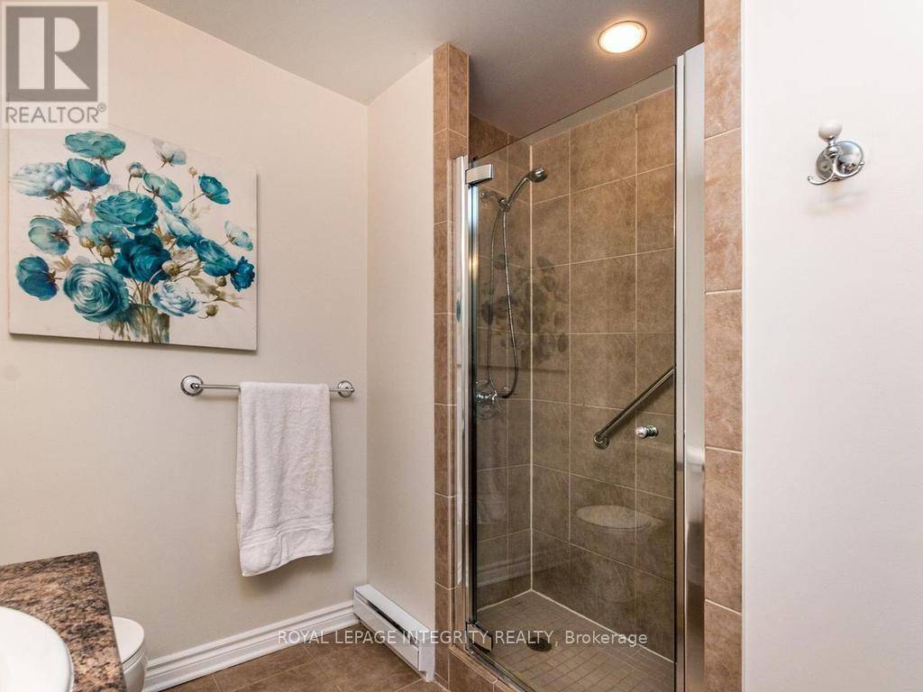 2 Bed, 2 Bath House for Sale in Ottawa – 136 DARLINGTON PRIVATE, Ottawa – MLS# X13800806 - Image 24