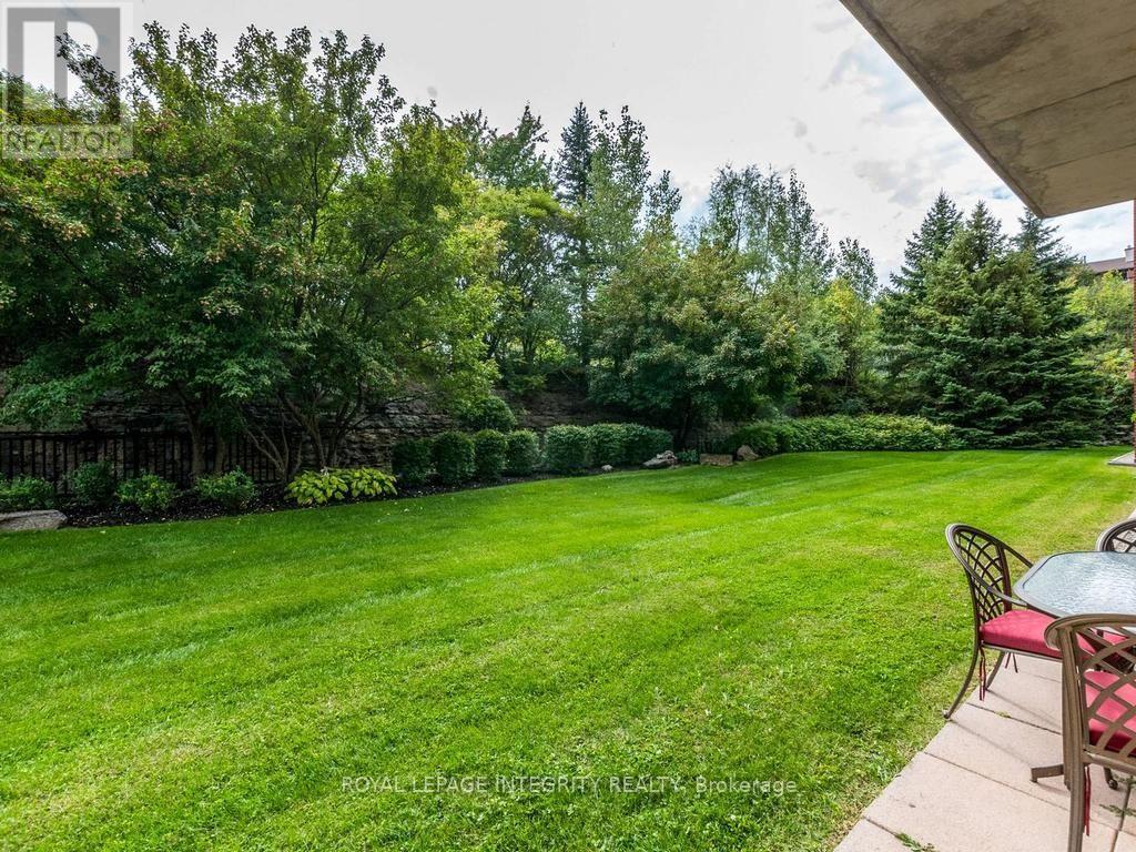 2 Bed, 2 Bath House for Sale in Ottawa – 136 DARLINGTON PRIVATE, Ottawa – MLS# X13800806 - Image 32