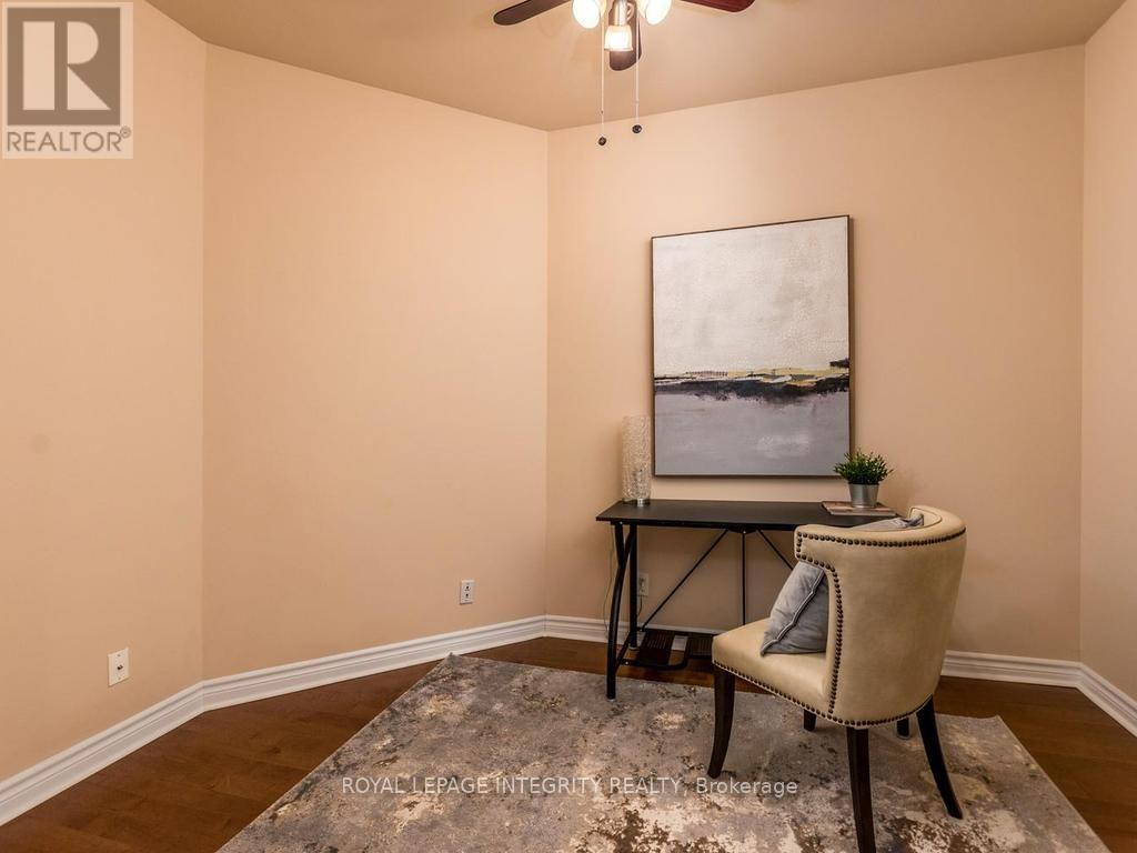 2 Bed, 2 Bath House for Sale in Ottawa – 136 DARLINGTON PRIVATE, Ottawa – MLS# X13800806 - Image 7