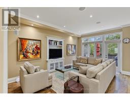 443 Elm Road, Toronto, ON M5M3W8 Photo 11