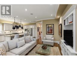 443 Elm Road, Toronto, ON M5M3W8 Photo 12