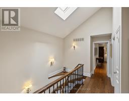 443 Elm Road, Toronto, ON M5M3W8 Photo 19