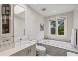 443 Elm Road, Toronto, ON M5M3W8 Photo 24