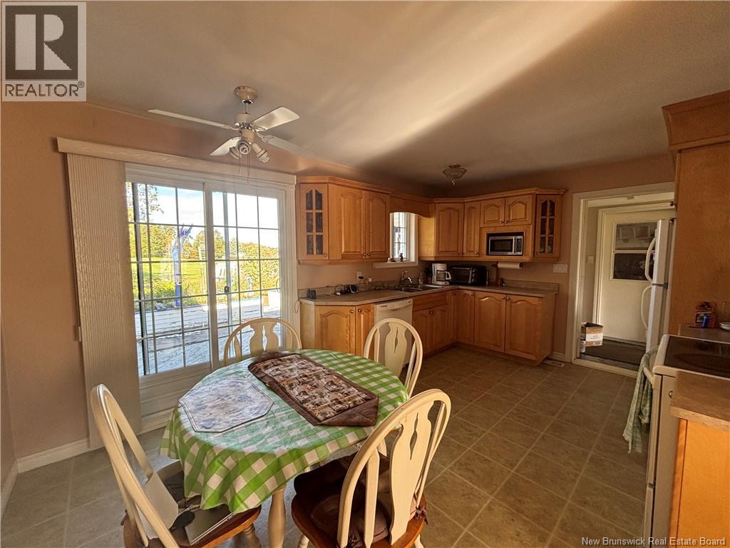 28 Carr St - 15