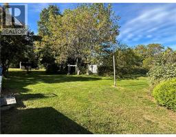 Kitchen/Dining room - 28 Carr St, Belledune, NB E8G1Y6 Photo 10