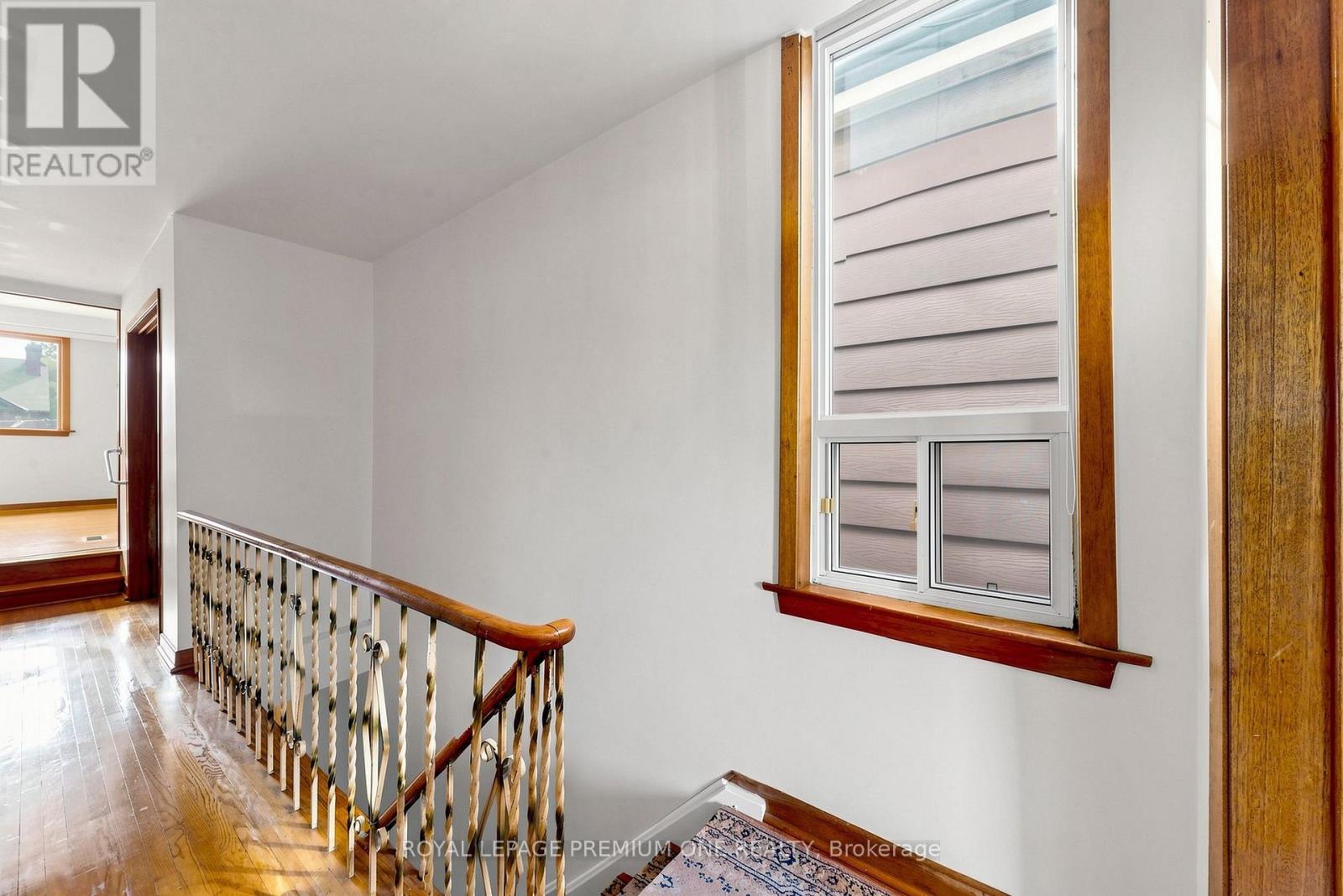 28 GARDEN AVENUE - 9
