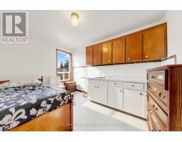 28 Garden Avenue, Toronto, ON M6R1H6 Photo 10