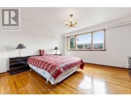 28 Garden Avenue, Toronto, ON M6R1H6 Photo 11