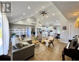 12 Harvey Wight Crescent thumbnail 10