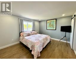 12 Harvey Wight Crescent thumbnail 16