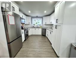 12 Harvey Wight Crescent thumbnail 35