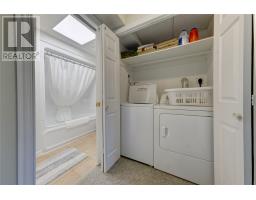 31 Carberrys Road thumbnail 32