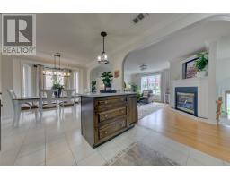 31 Carberrys Road thumbnail 8