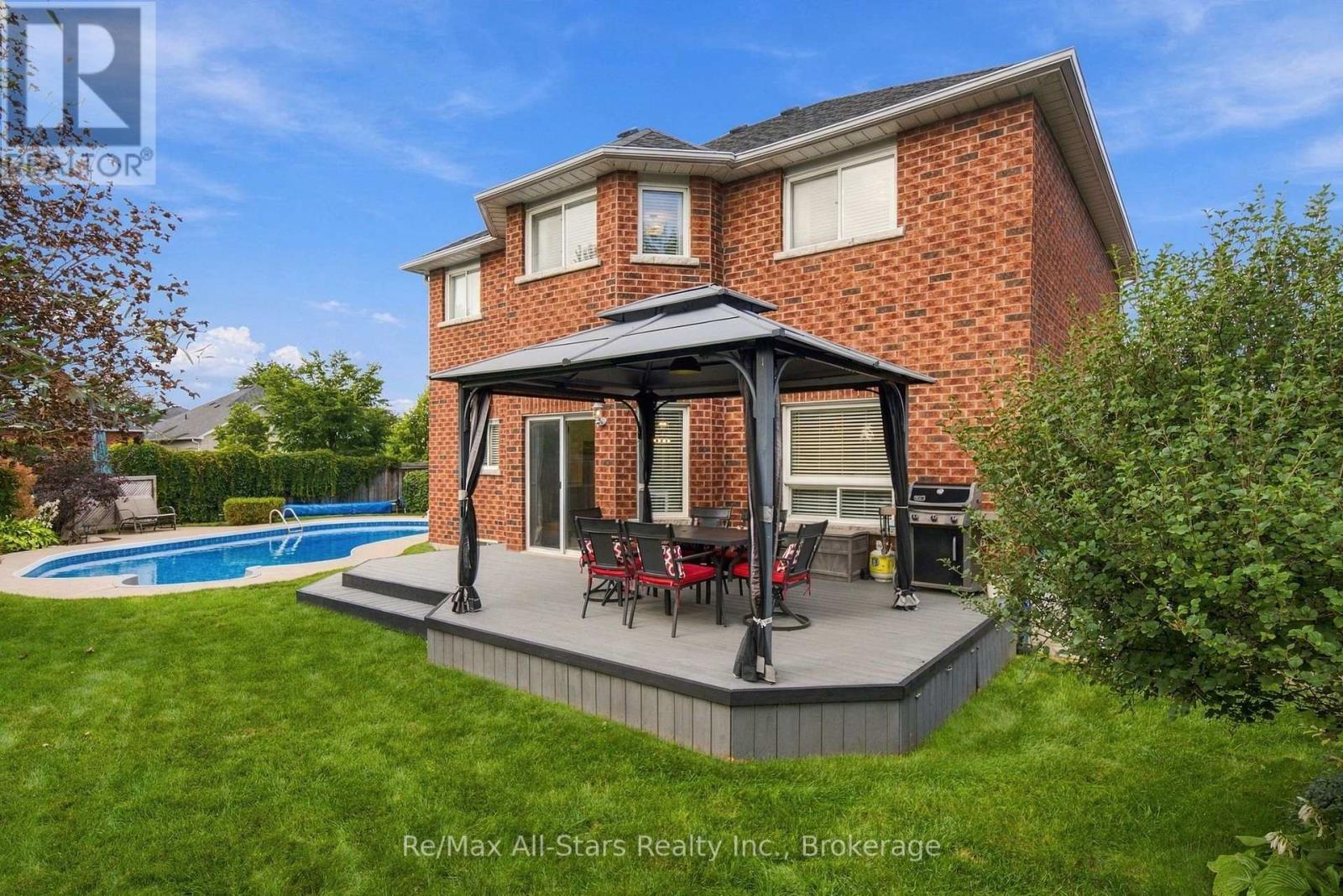 110 HAMMOND STREET - 38