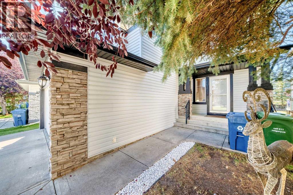 275 Panatella Circle NW - 2